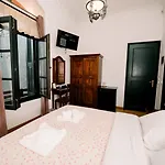 Ntouana 酒店 卡拉马塔