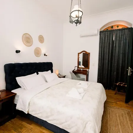 Ntouana Otel