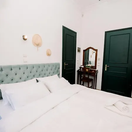 Hotel Ntouana 4*